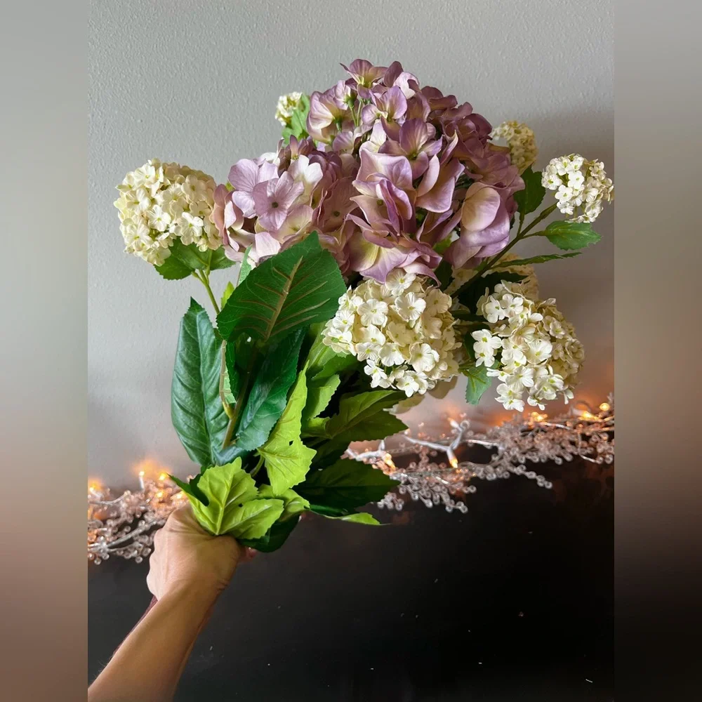 BNIB Southern Living at Home Hydrangea Flower Kit #20022